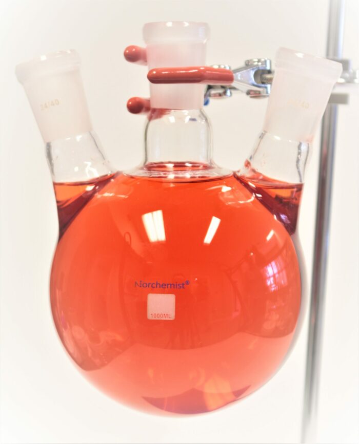 Round Bottom Boiling Flask, Three-Neck, Borosilicate Glass, 1000 ml, 24/40