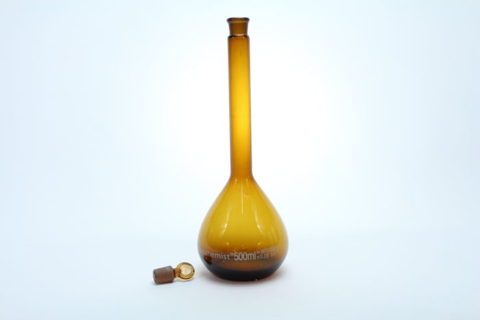 Volumetric Flask, Borosilicate Glass, Amber